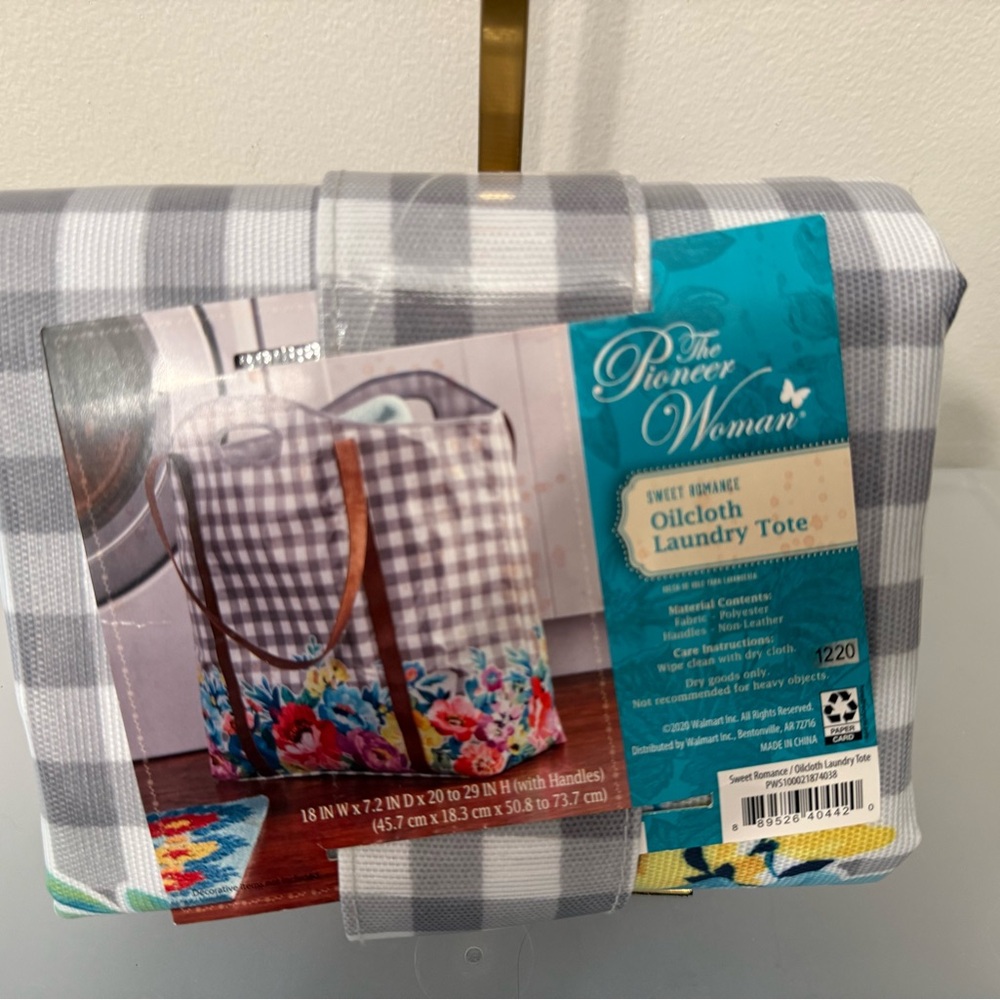 Pioneer Woman Laundry bag